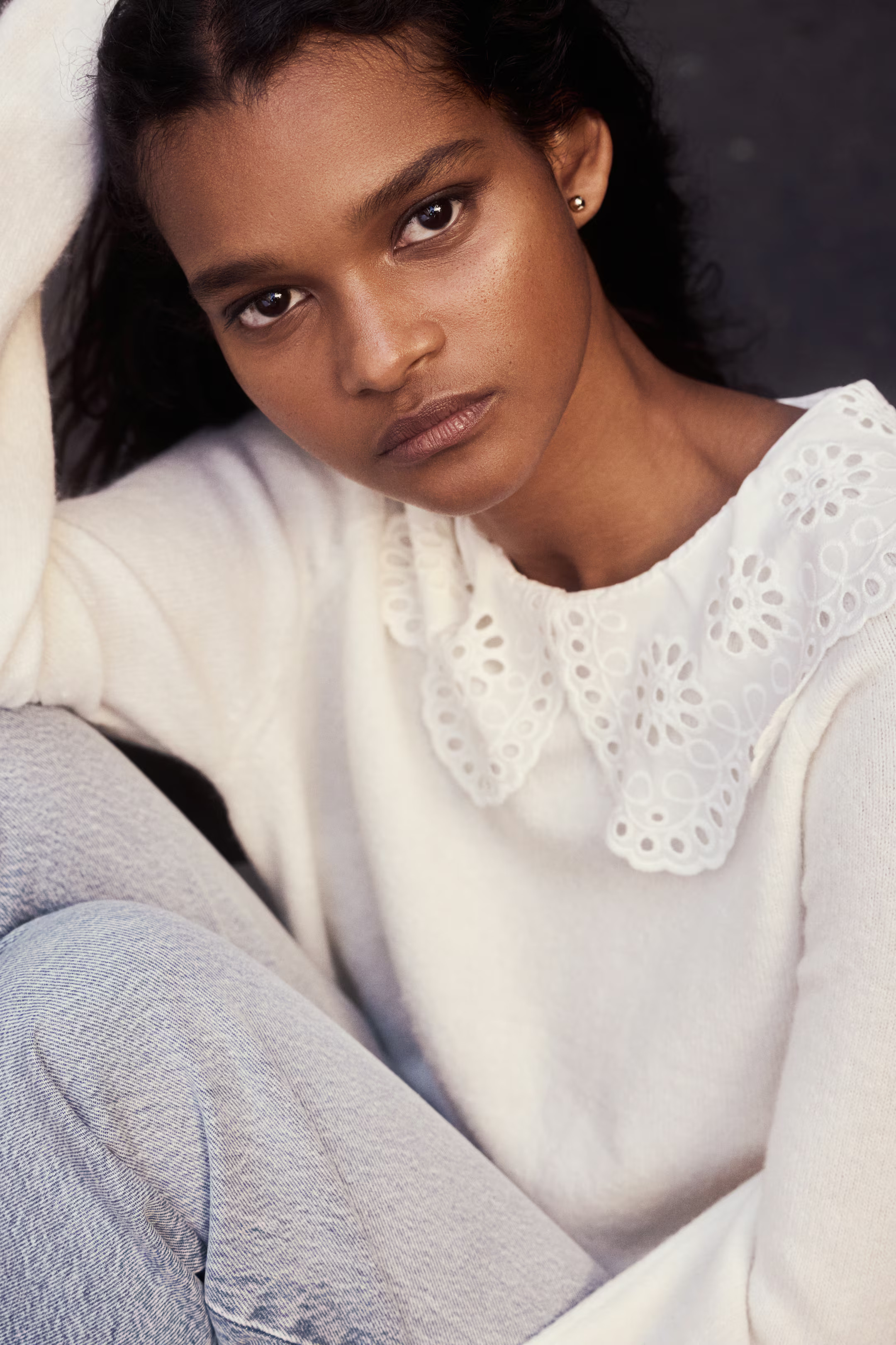 Chandail avec col en dentelle | H&M (US + CA)