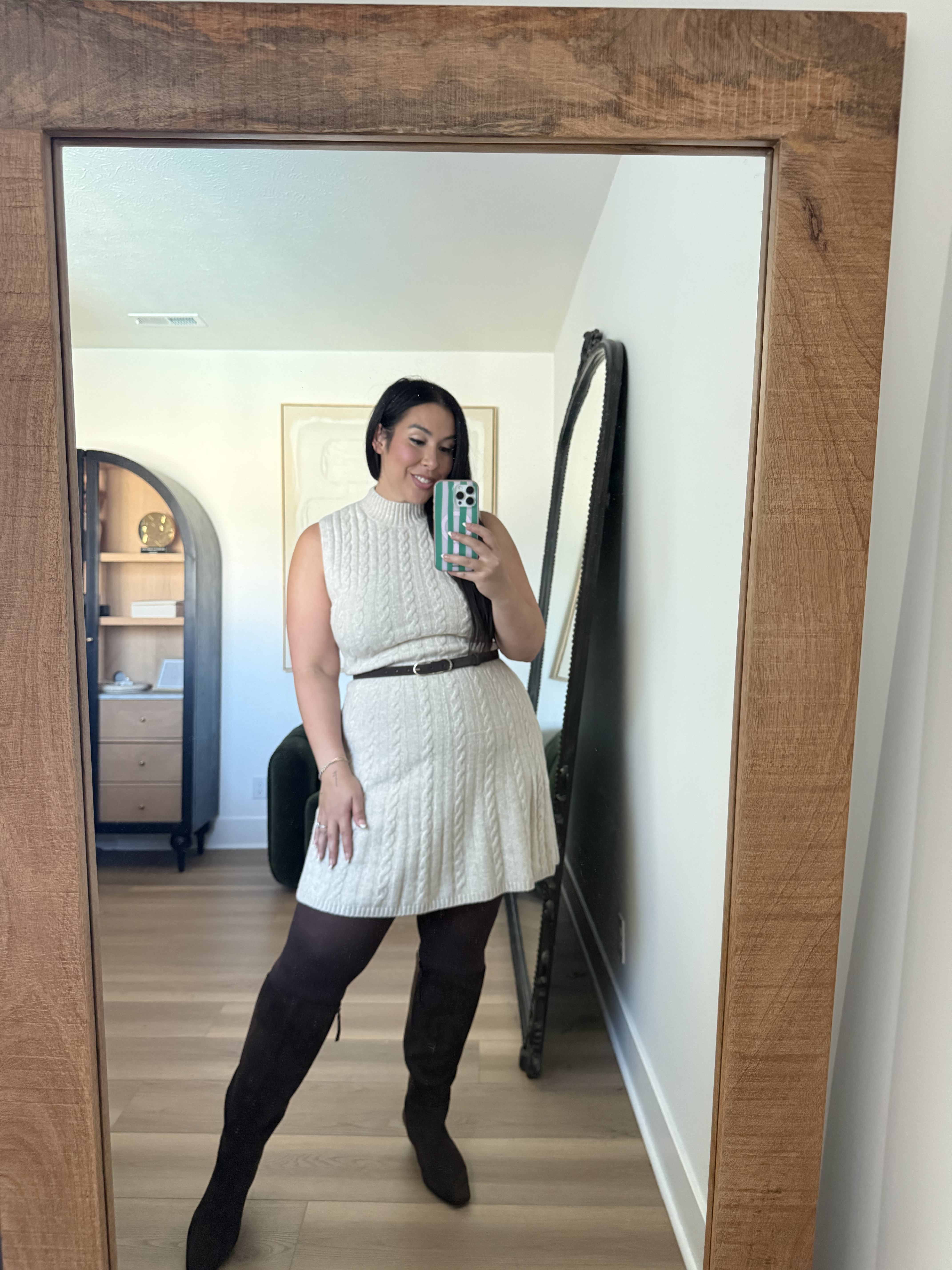 the perfect fall dress!
wearing an XL
mid size fashion, fall outfits, mom outfits 

 #LTKgrwm #LTKootd #LTKMidsize