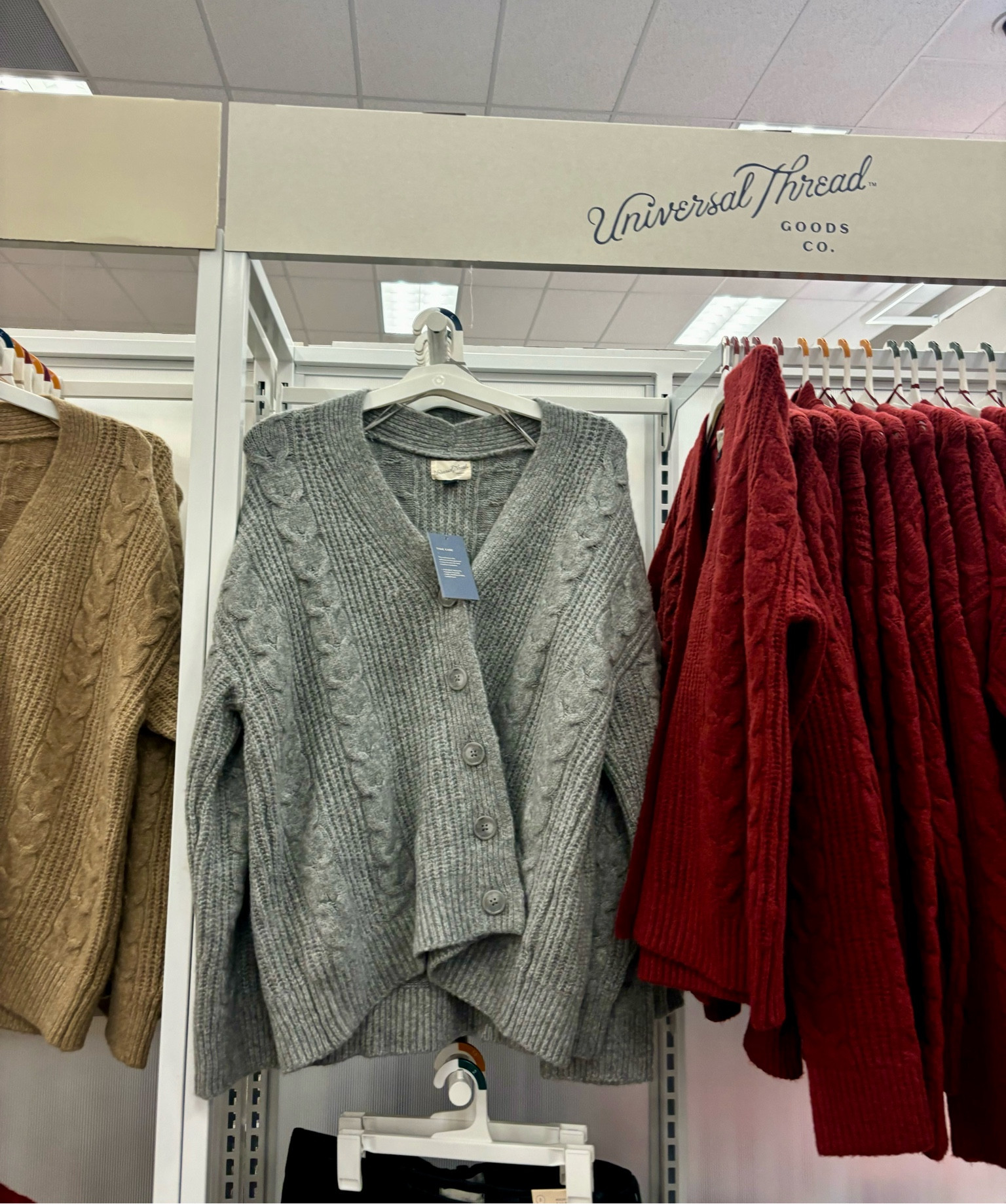 Fall sweater 🧸

#LTKFindsUnder50 #LTKStyleTip #LTKSeasonal