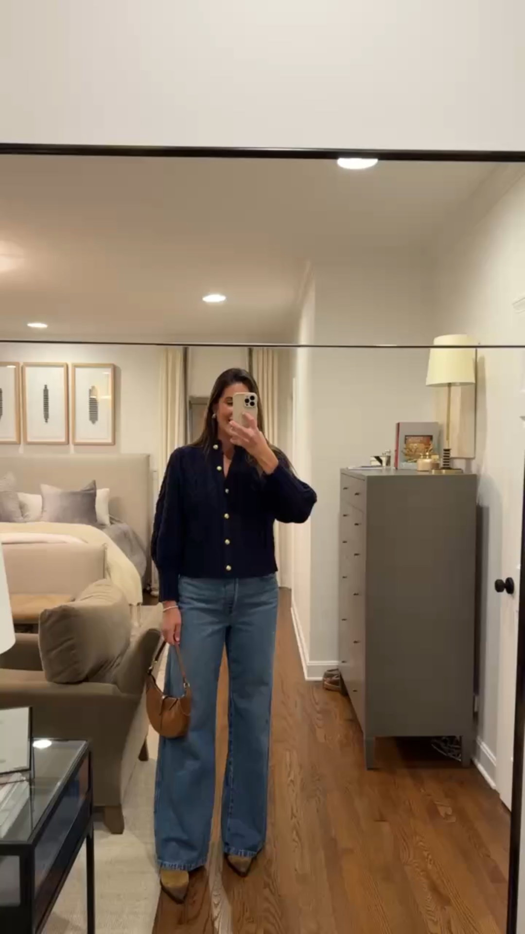 If you don’t have an id bag you neeeed to get one!!

Size down 1 in jeanssss!

Tuckernuck, jeans, jeans and sweater, date night style, date night outfit, navy blue cardigan, polo Ralph bag, ID bag, Grace White

#LTKSeasonal #LTKWorkwear #LTKOver40