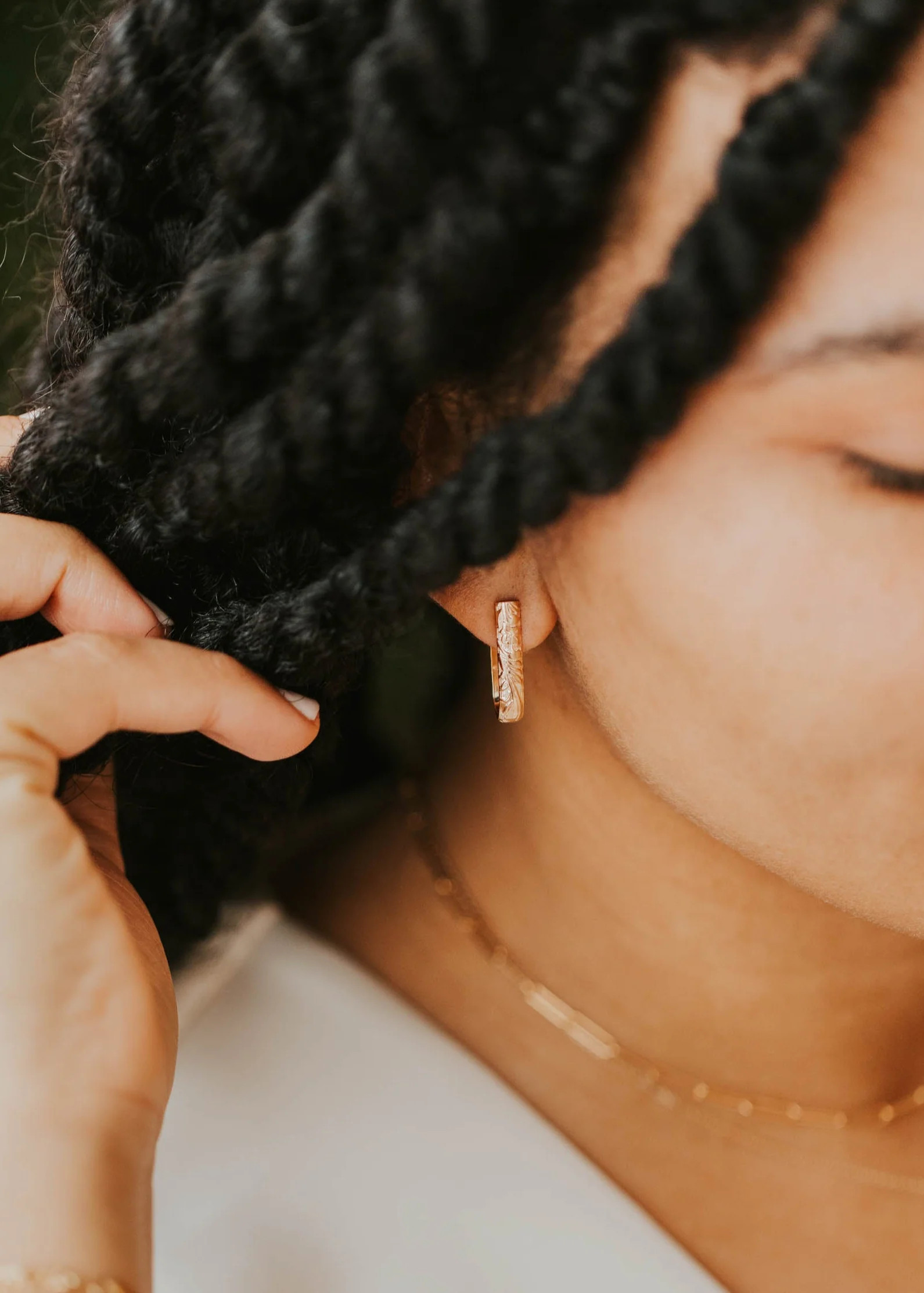 Fiona Hoops | Hello Adorn