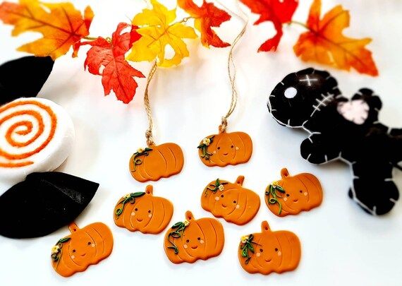 HALLOWEEN HANGING PUMPKIN ~ Kawaii Cute Face ~ Halloween Party Favour ~ Orange Spooky ~ Rustic Ho... | Etsy (UK)