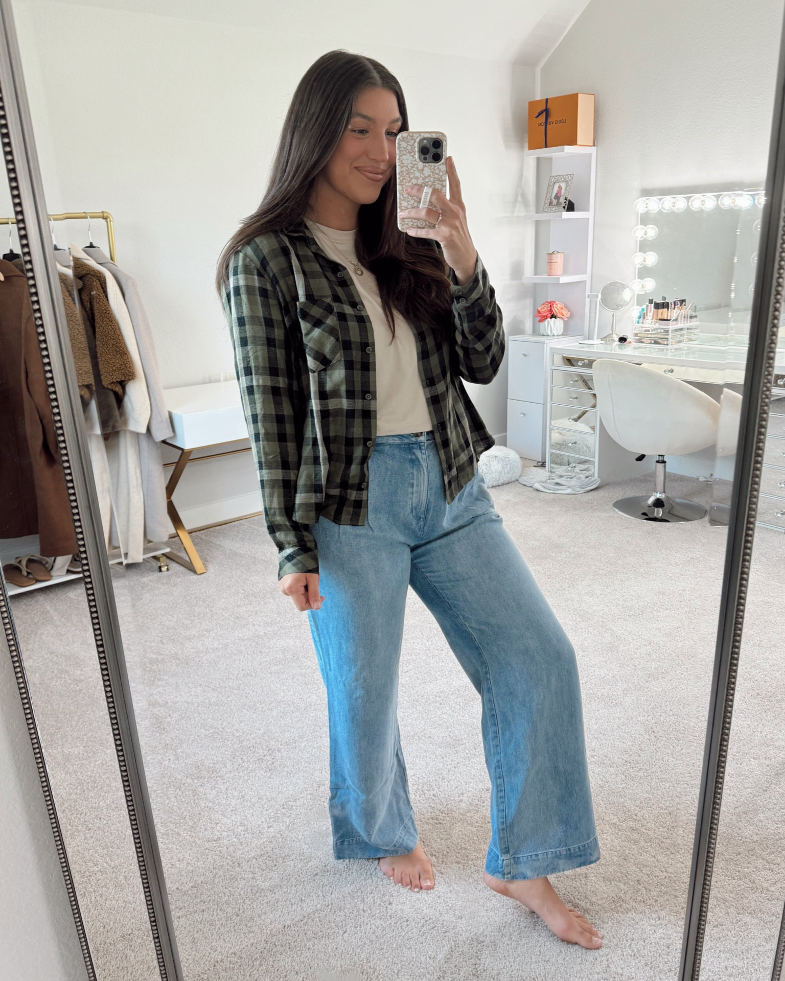 Denim trousers and olive flannel are both from Bella Dahl and on sale😍 I’m IN LOVE with them!

Fall fashion, fall style, fall flannel, winter denim, fall outfit, midsize fashion, midsize fall outfit inspo

#LTKSaleAlert #LTKPlusSize #LTKMidsize