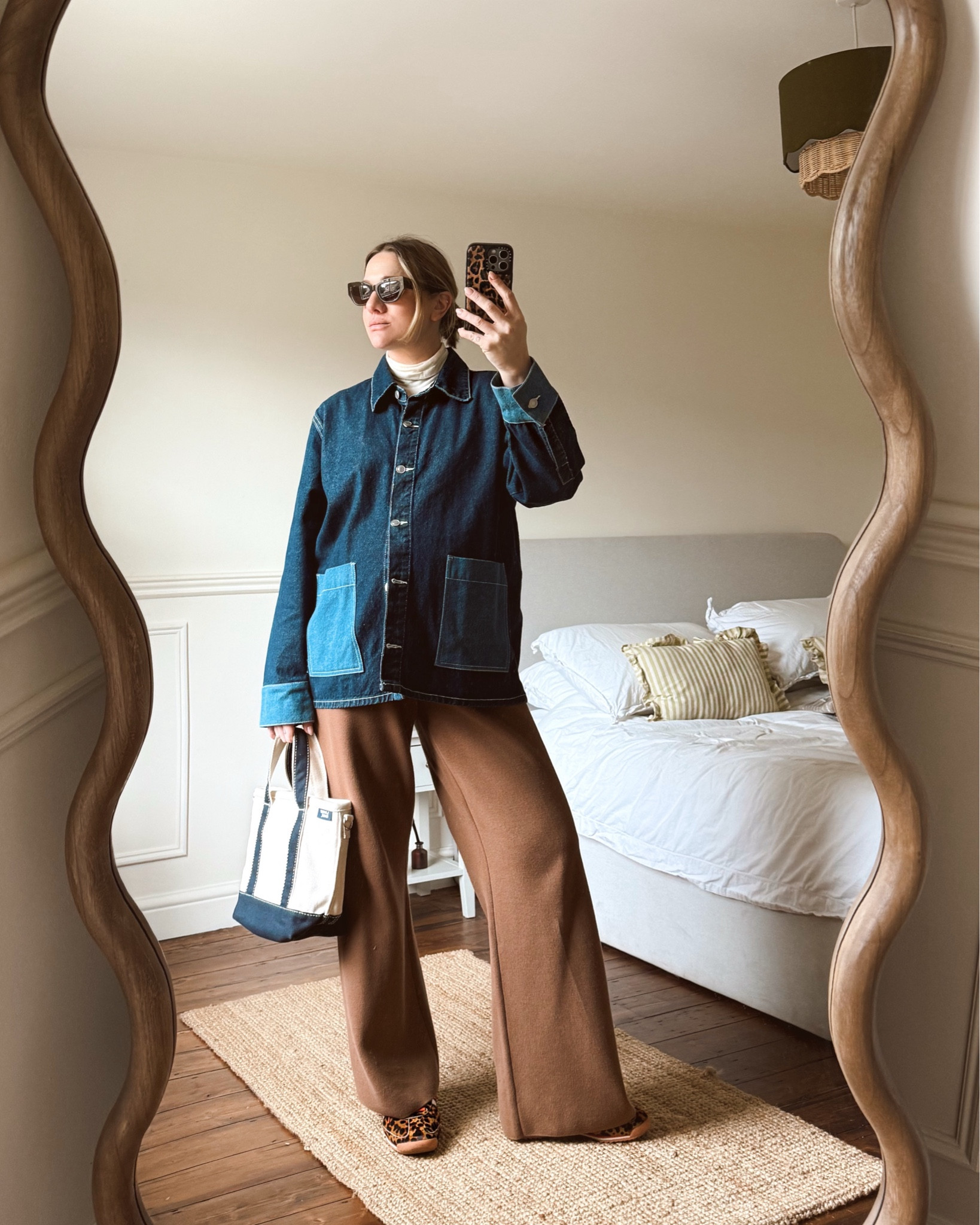 Very happy this jacket still buttons up with the bump! Scroll to see it on pre pregnancy 

#LTKuk #LTKspring #LTKeurope