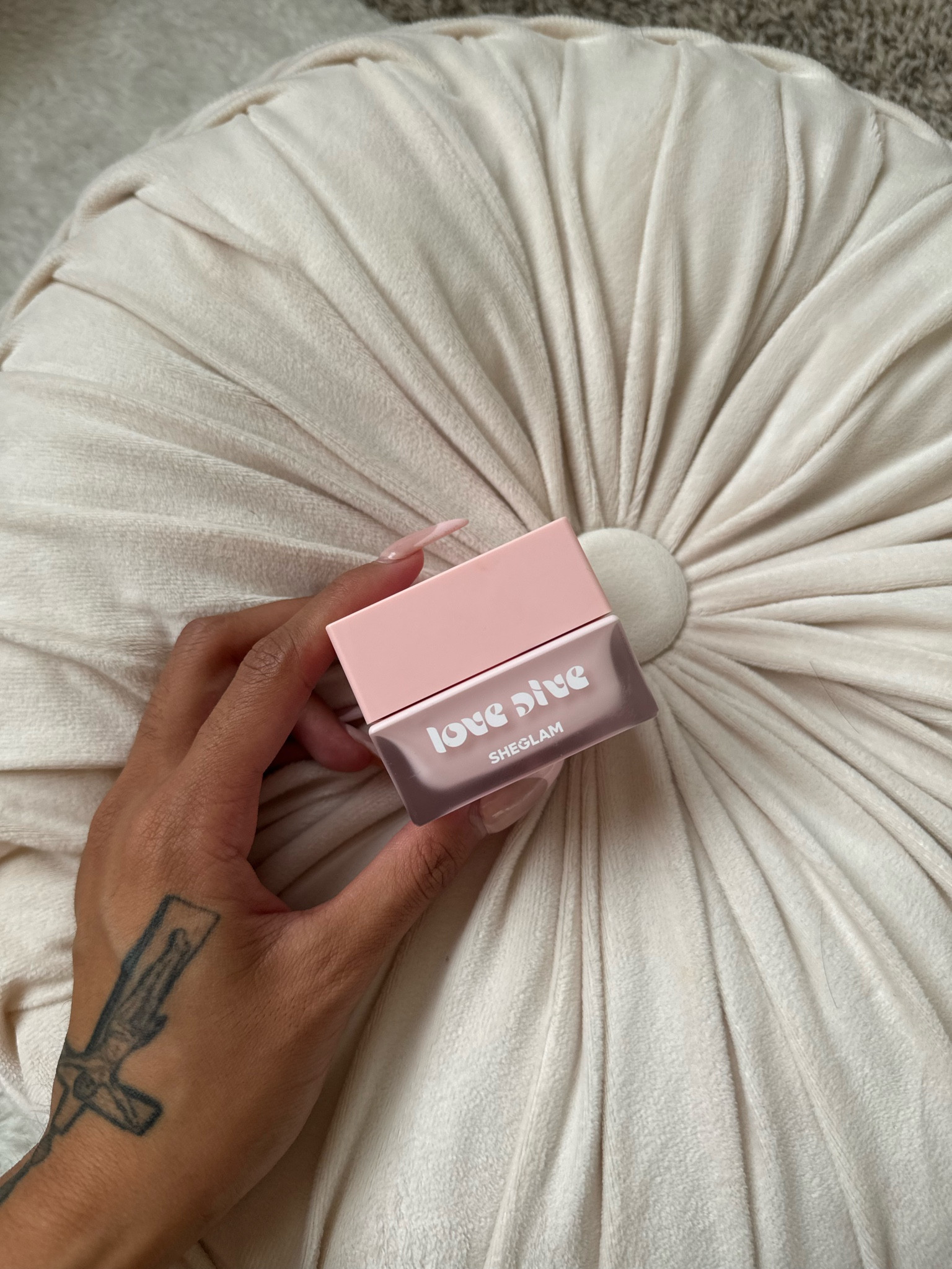 Affordable Hydrating primer 

#LTKbeauty #LTKcanada #LTKsummer