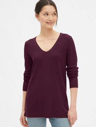 True Soft Textured V-Neck Tunic Sweater | Gap (CA)