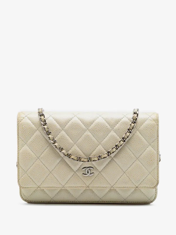 2014-2015 CC Quilted Caviar Wallet on Chain crossbody bag | Farfetch Global