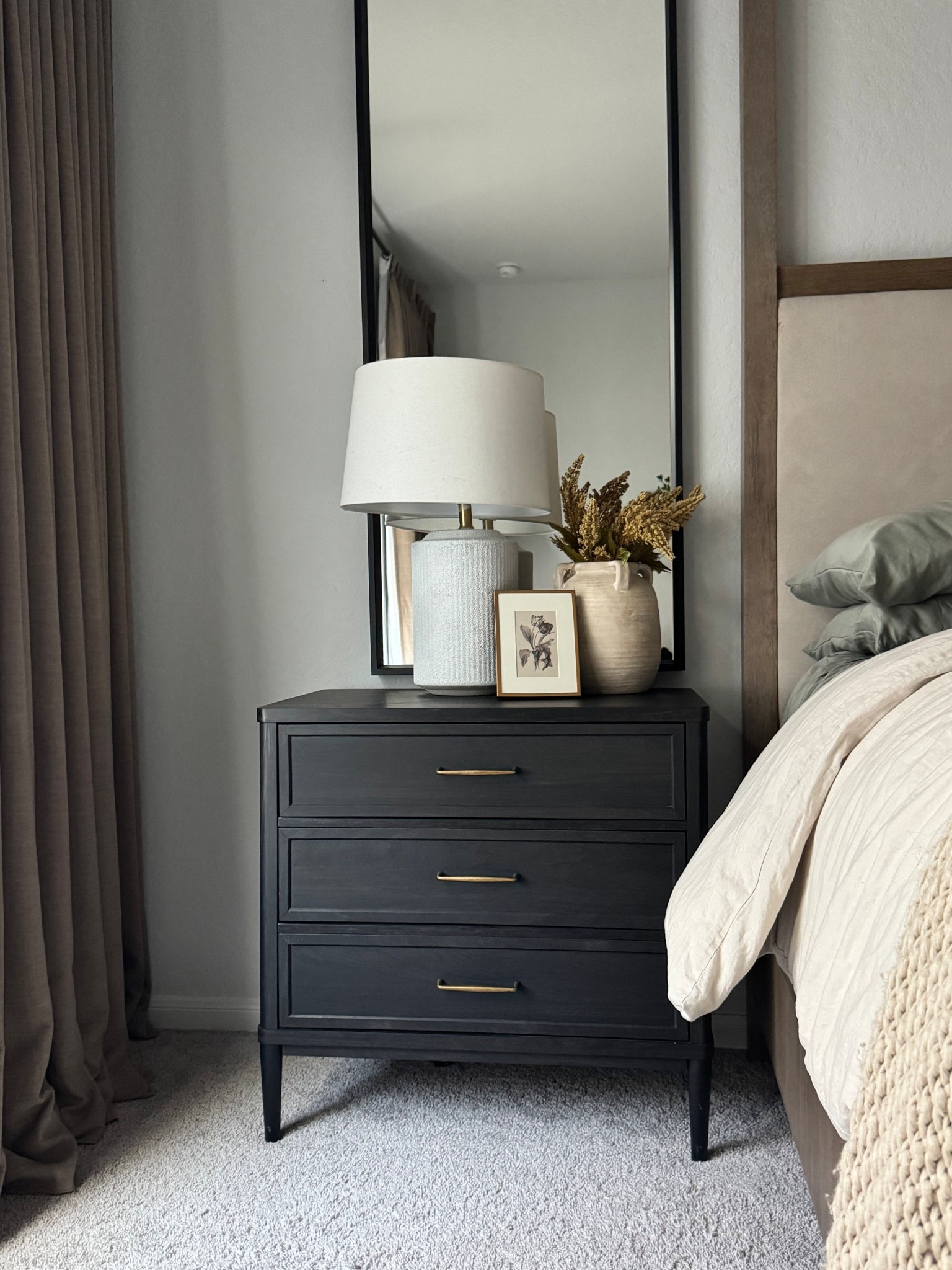 Walmart nightstand is chefs kiss✨



#LTKFindsUnder100 #LTKHome #LTKStyleTip