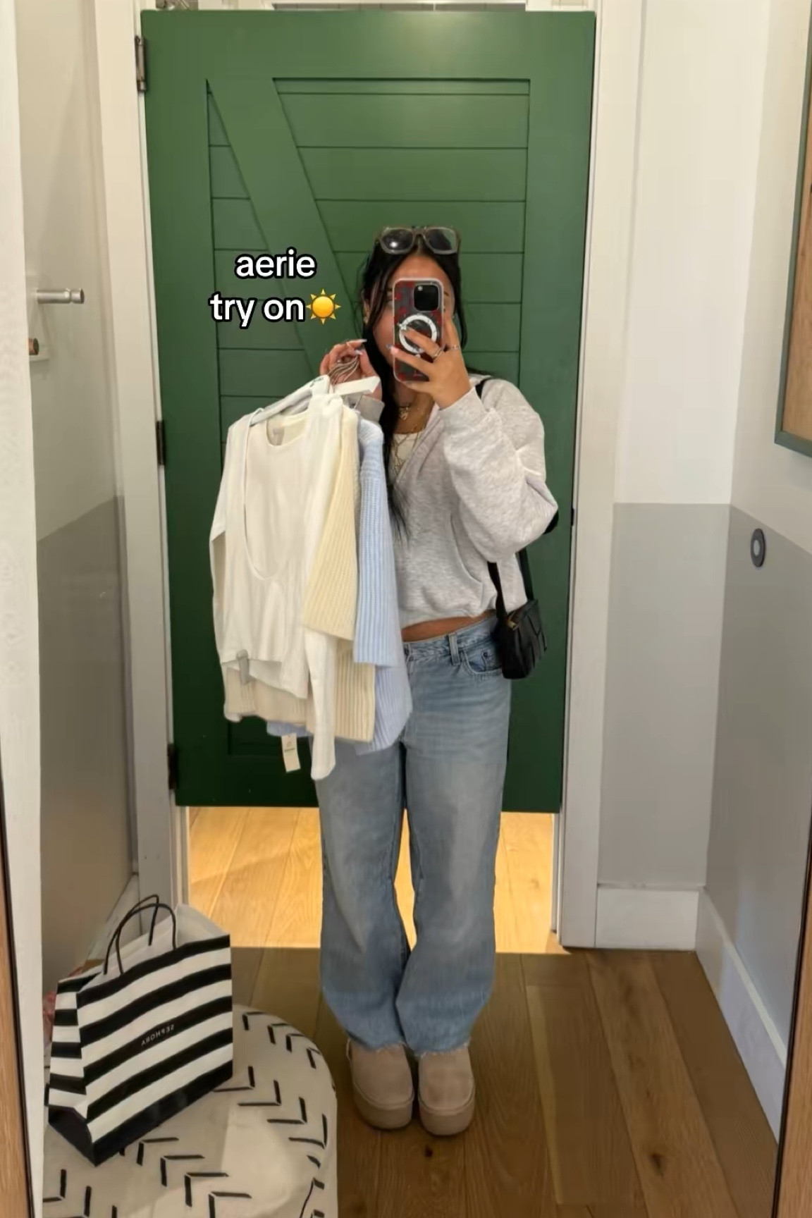 everything tried on was a size small❤️