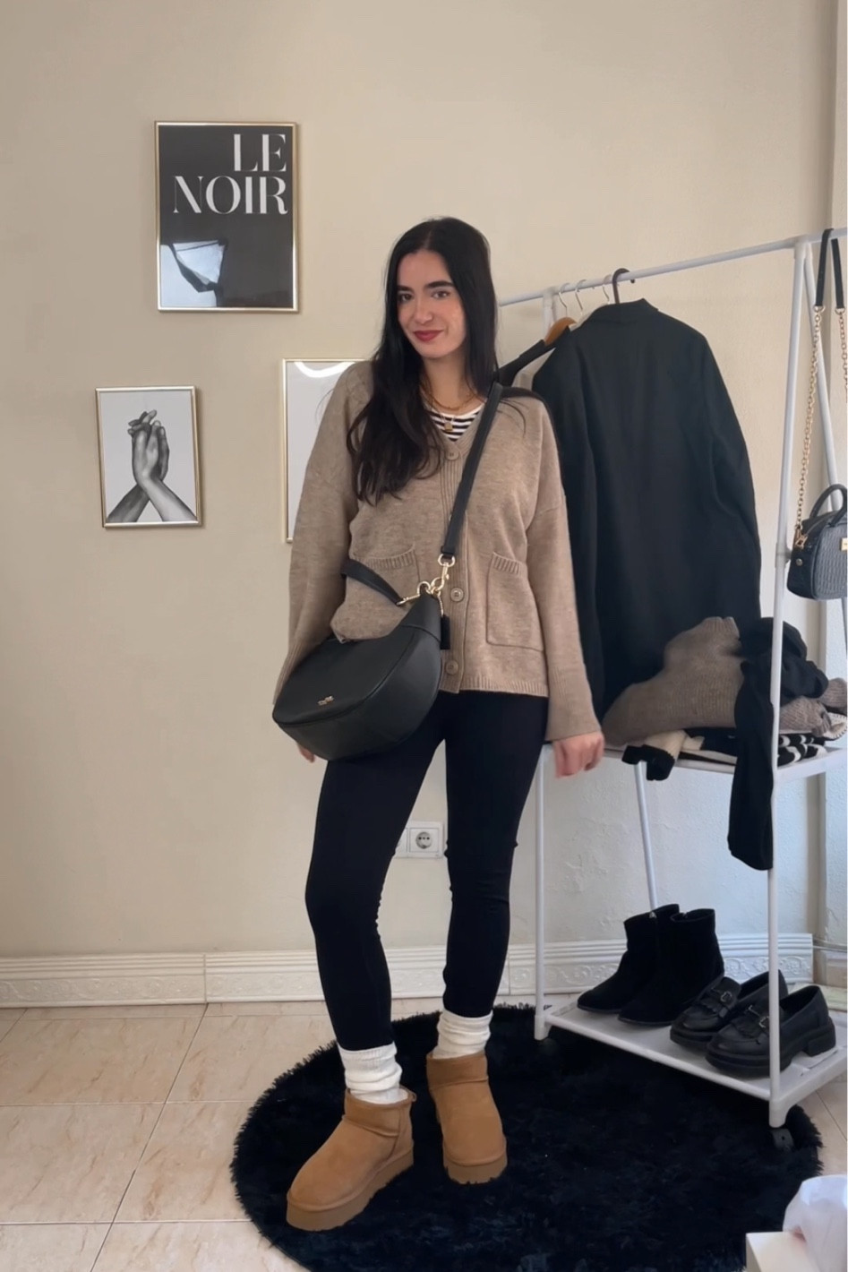 Look de AW 23/24 #winterlook #leggings 

#LTKSeasonal #LTKHoliday #LTKGiftGuide