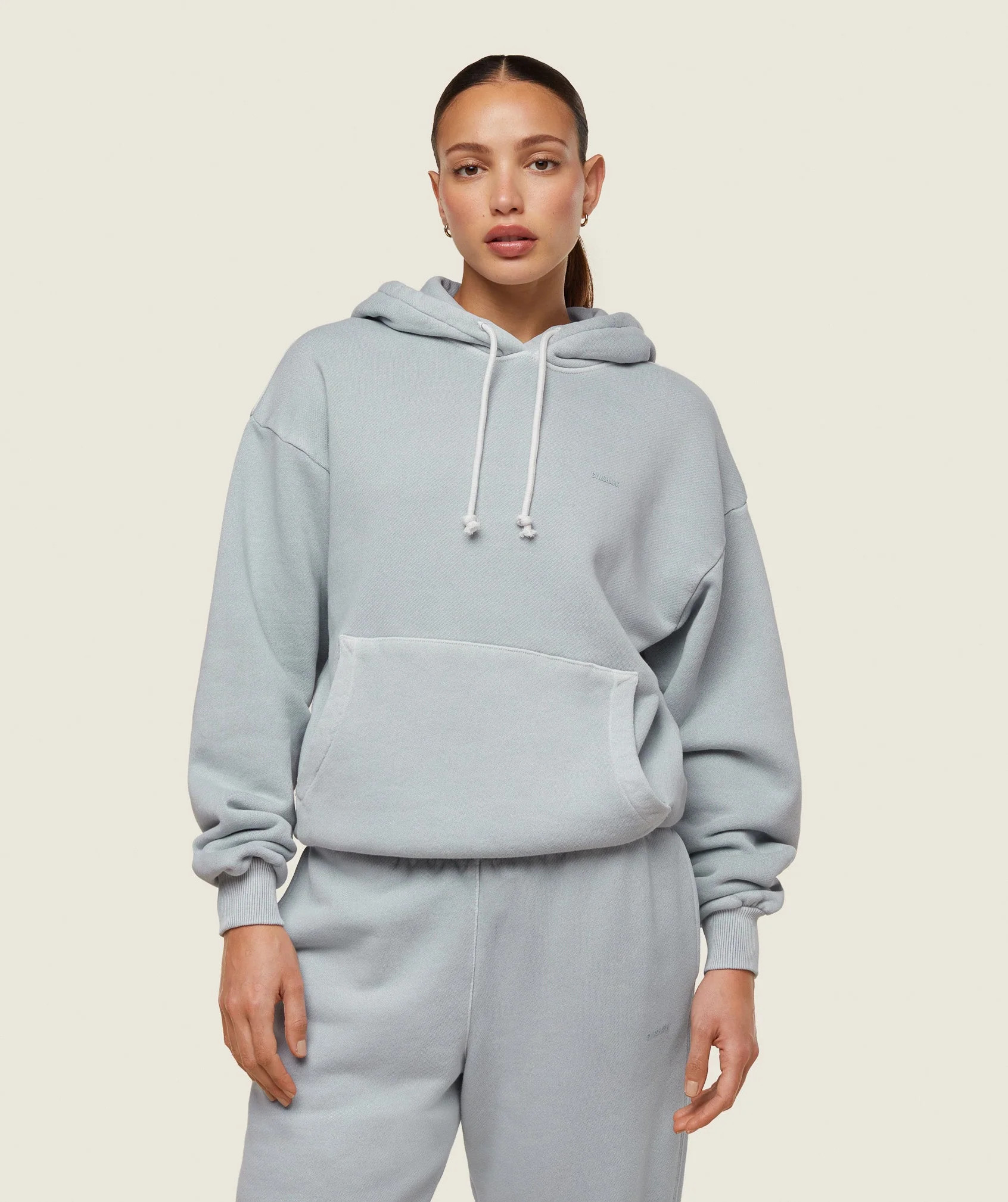 Gymshark everywear Relaxed Hoodie - Ice Grey | Gymshark (Global)