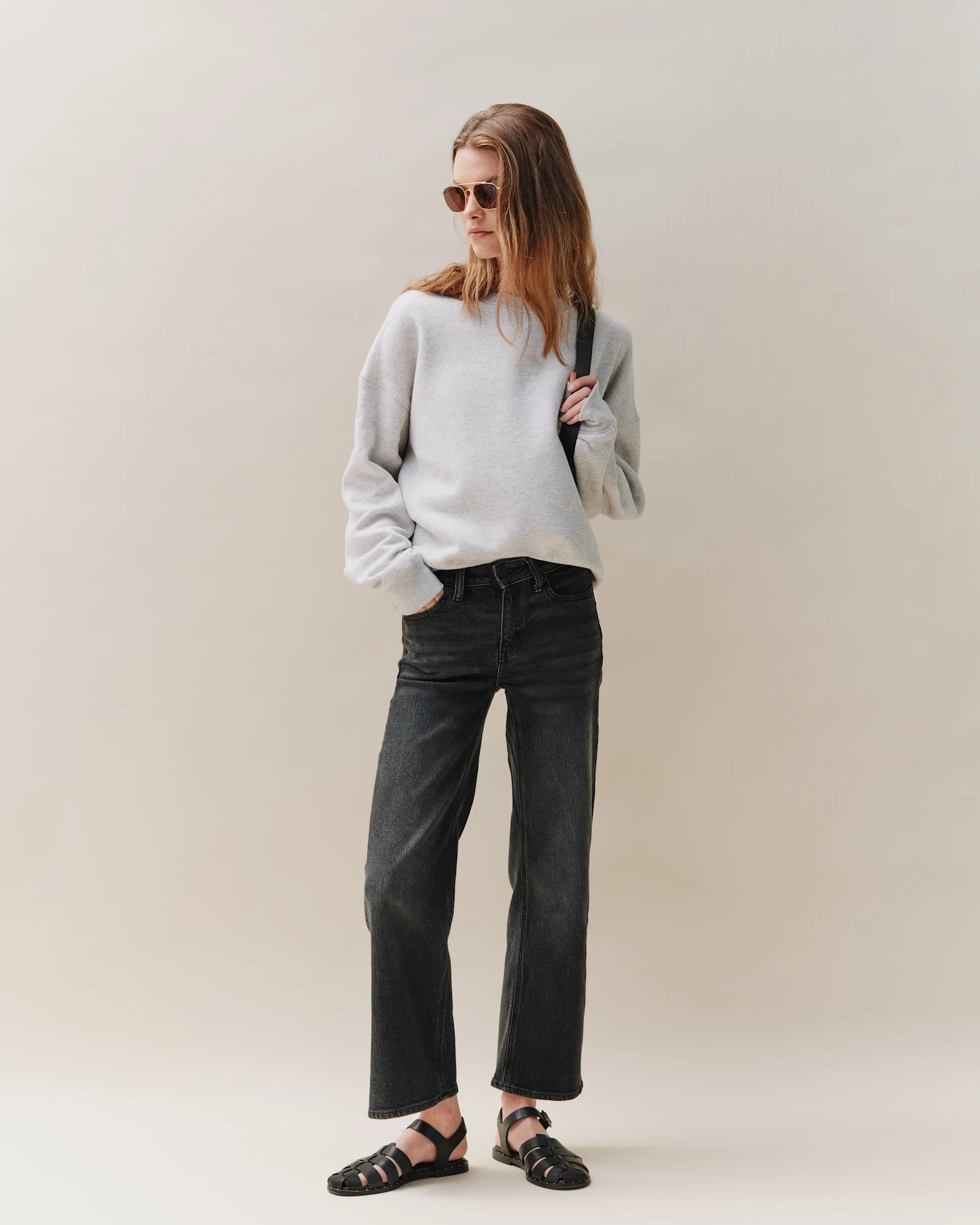 Luna Stretch Relaxed Straight Jeans in Charcoal Black | Quince