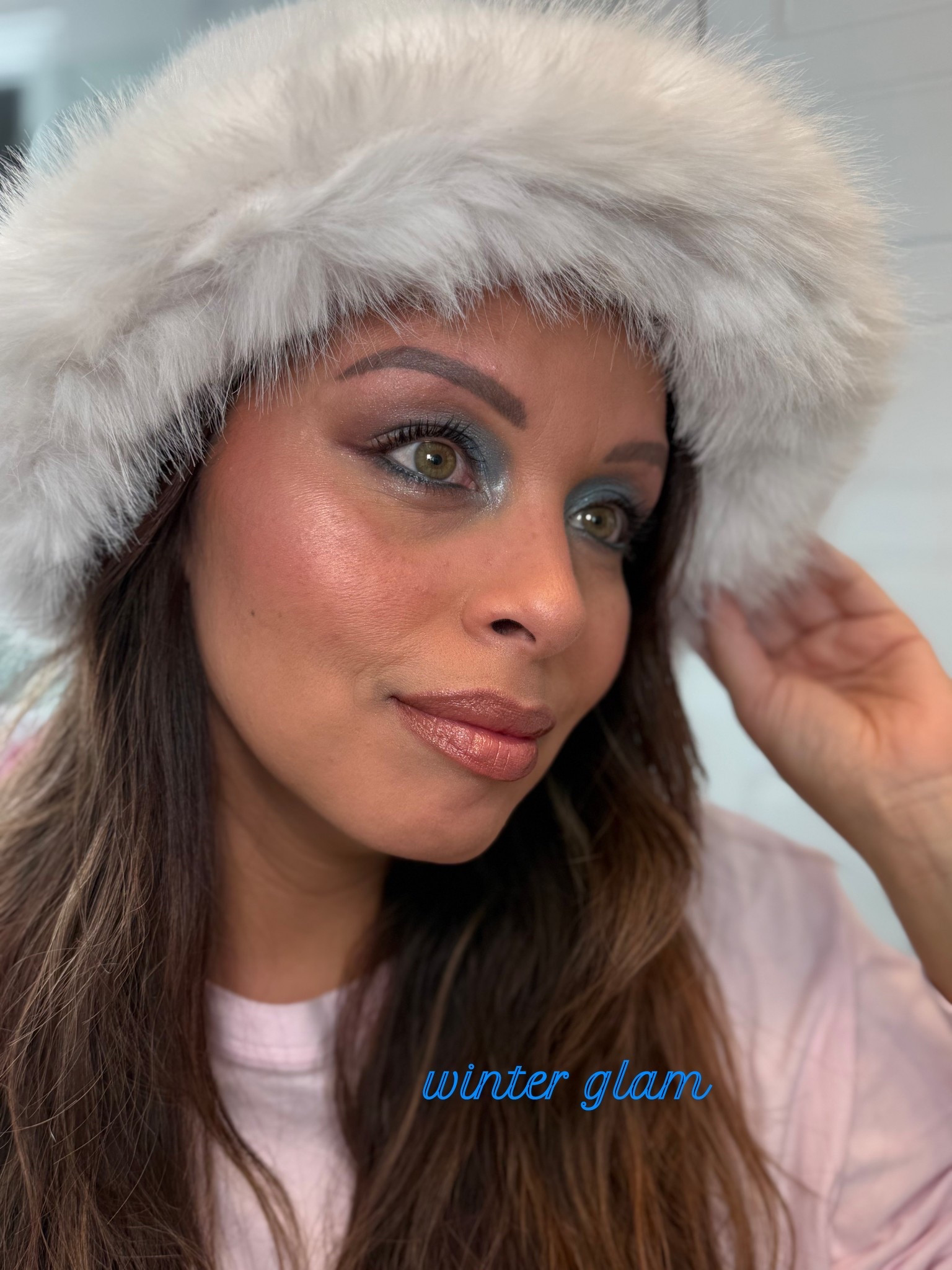 Winter ❄️ glam 🩵

#LTKHoliday #LTKgrwm #LTKBeauty