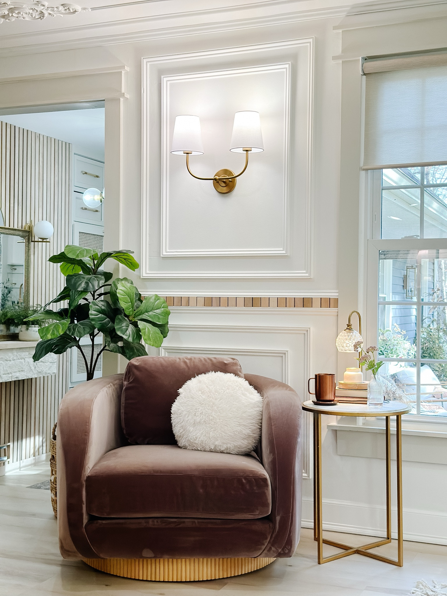 Living room reading nook 💕