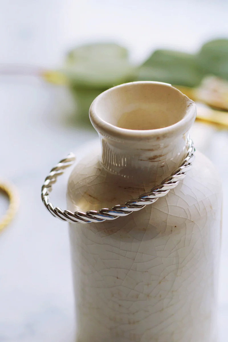 GEO CUFF IN WHITE GOLD (18K WHITE GOLD PLATED & WATERPROOF) | raëliv