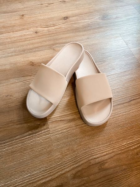 Lululemon lookalike sandals! These sandals are so similar to the Lululemon pair

#LTKfindsunder50 #LTKswim #LTKshoecrush