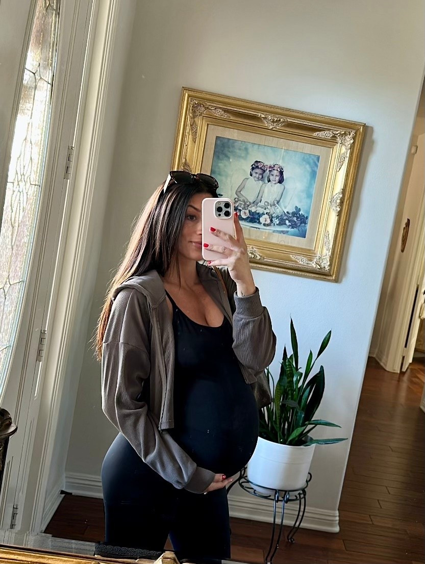 been living in this jumpsuit while pregnant. it’s not maternity, I just sized up one size. 

amazon, pregnancy, bump fit

#LTKBump #LTKActive #LTKootd