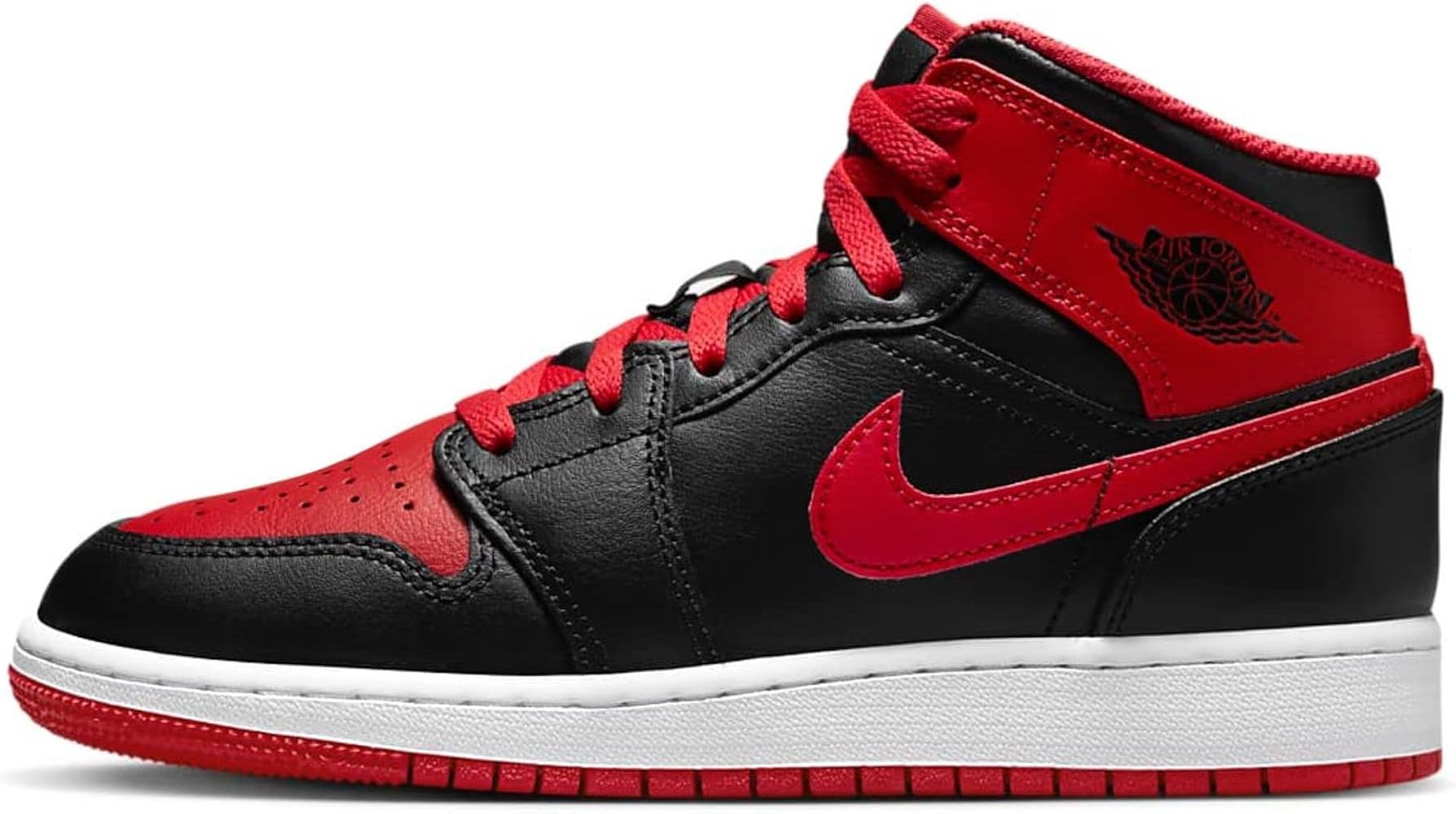 Jordan Boy's Air 1 Mid (Big Kid) Black/Fire Red/White 5 Big Kid M | Amazon (US)