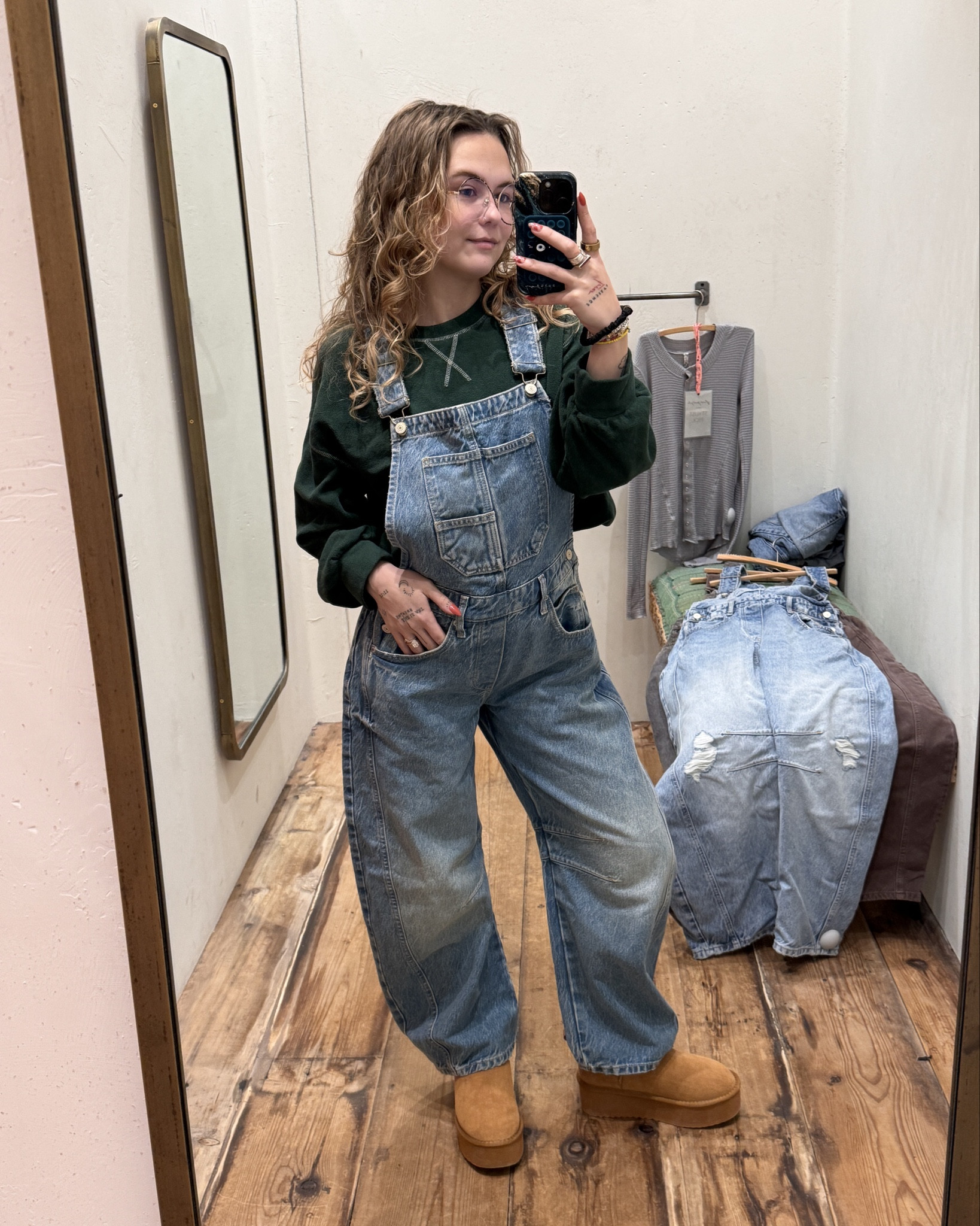 throwback to my fav colors in the good luck barrel over all’s ❤️

#LTKSeasonal #LTKGiftGuide #LTKgrwm