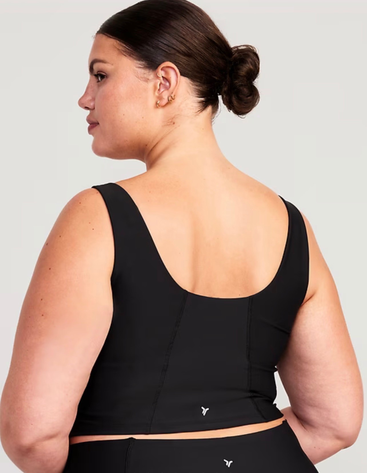 No longer carried in red, here is the set in black!!


#LTKfitnessgoals #LTKActive #LTKootd