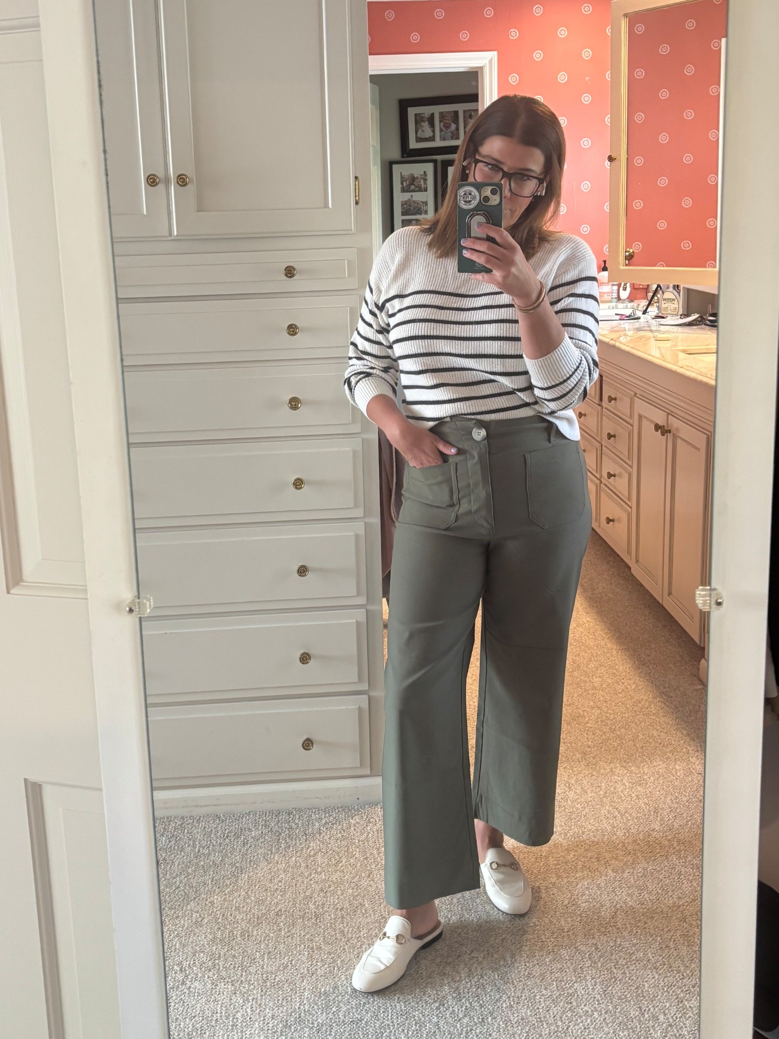 Perfect pant for spring 

#LTKSeasonal #LTKTravel #LTKStyleTip