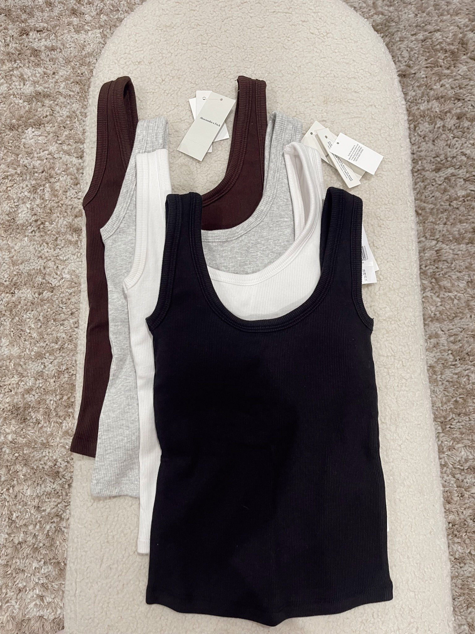 i’ve had my eye on these tanks for what feels like forever — and i finally purchased once my sizes were restocked !!!! love some good basics!!! 

so excited to wear these on a daily but also can’t wait to dress them up by throwing a blazer over 💅🏼

size XXS 

basics, tanks, abercrombie, abercrombie style, petite, petite fashion, business wear, office ootd, casual ootd

#LTKmomlife #LTKPetite #LTKootd