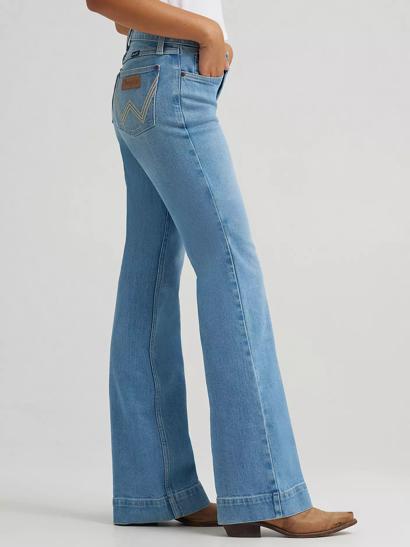 Women's Wrangler Retro® Mae Trouser Jean | Wrangler