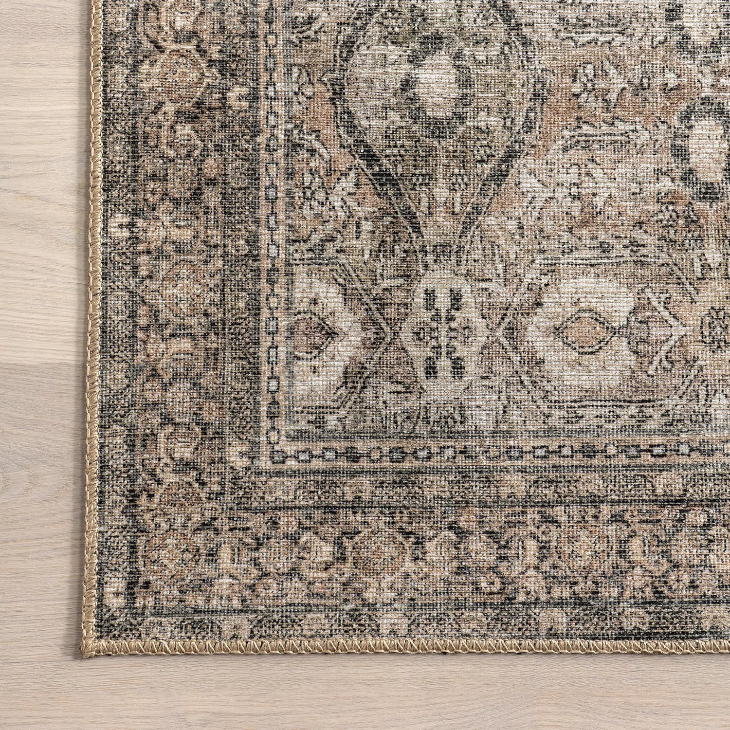 nuLOOM Hillstone Collection 5x8 Area Rug, Traditional Vintage Distressed Medallion, Thick and Sof... | Amazon (US)
