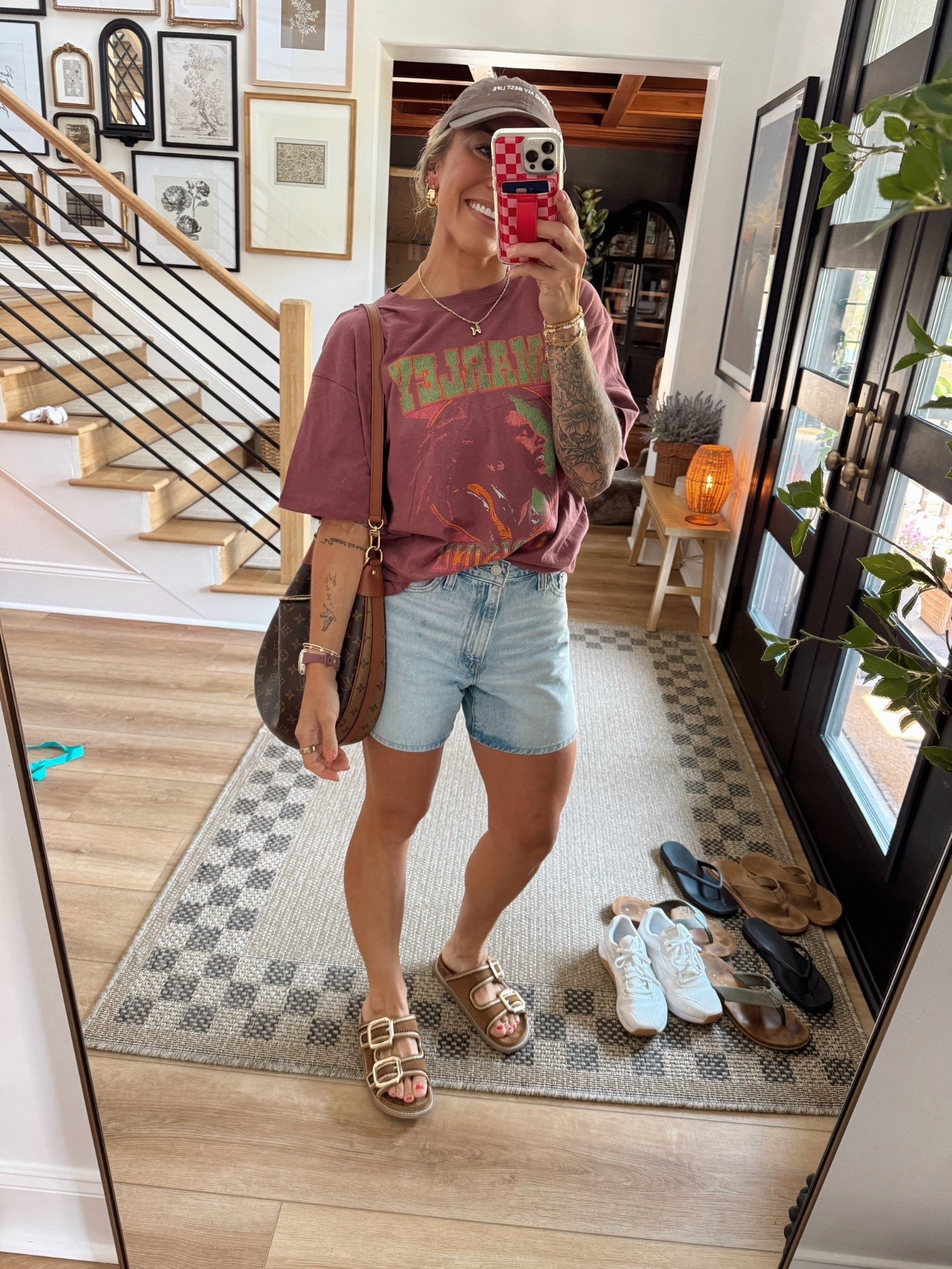 Fridays fit 🤎 I did a S in this tee, 26 in the Levi’s & tts for sandals! 

Comfy style / ootd / easy style / summer / fall / cute / target / Holley Gabrielle 

#LTKStyleTip #LTKFindsUnder50 #LTKSeasonal