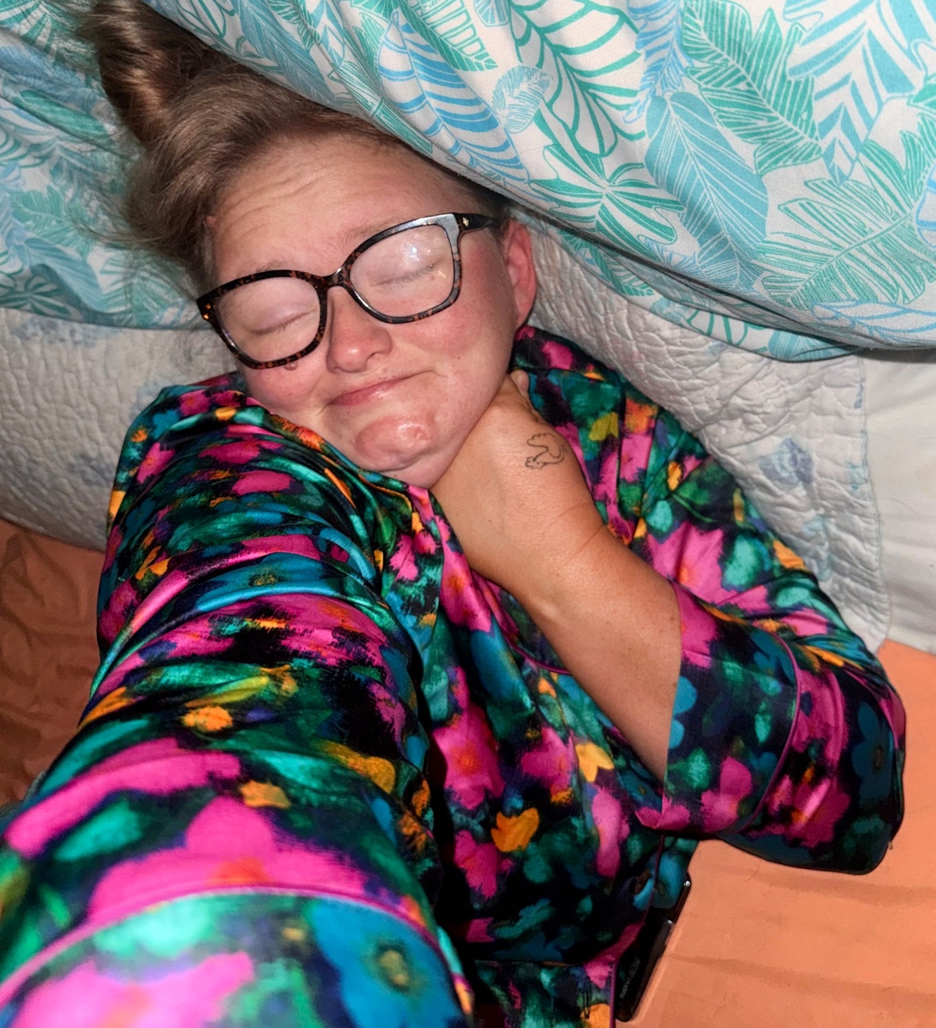 I’m loving these pajamas! Silk is my new obsession!!!

#LTKmorningroutine #LTKootd #LTKdayinmylife