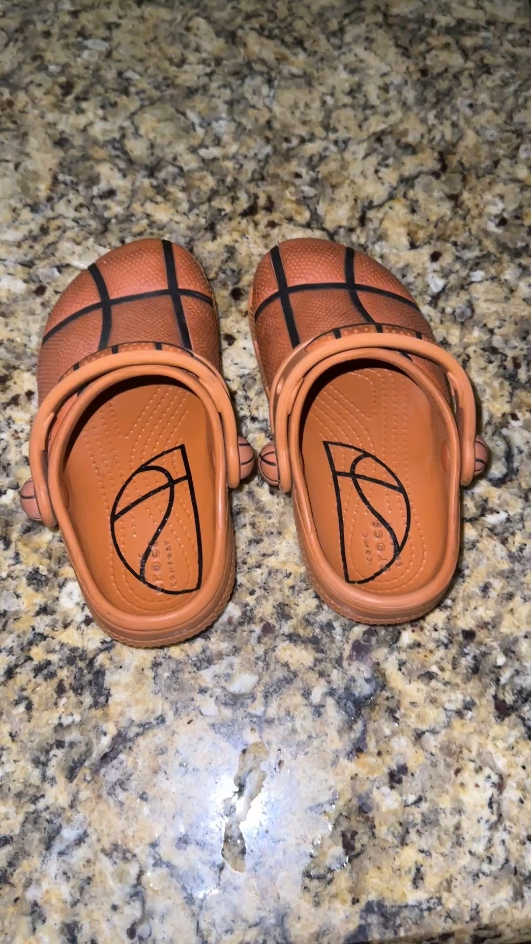 🏀 Easy on, no meltdowns! 🙌
These basketball Crocs are a game changer for my toddler — no more battles over shoes! He loves the look, I love the easy slip-on. Total win.
Shop them now in my LTK! 👇

#ToddlerStyle #MomWin #EasyOnShoes #BasketballCrocs #LTKkids #LTKfamily #LTKfinds #CrocsLove #NoMoreFights #ToddlerApproved #LTKbaby #AmazonFinds #MomHack

#LTKStyleTip #LTKKids #LTKActive