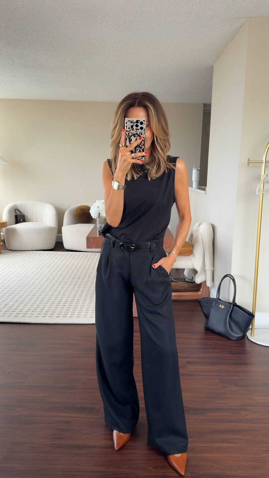 One trouser, endless plans. Office-ready by day, dinner-ready by night! @Vuori US #vuoripartner

#LTKWorkwear #LTKSeasonal #LTKOver40
