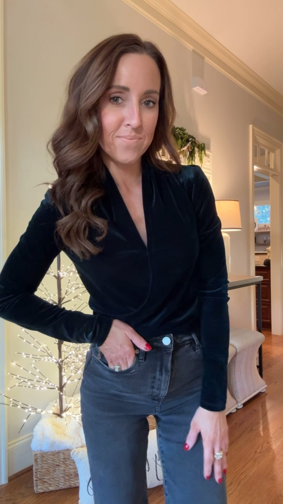 Holiday velour top. Wrap top. Party style. 
Top XS. 

#LTKSaleAlert #LTKHoliday #LTKSeasonal