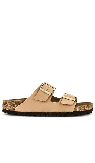 Arizona Soft Footbed Sandal in Sandcastle | Revolve Clothing (Global)