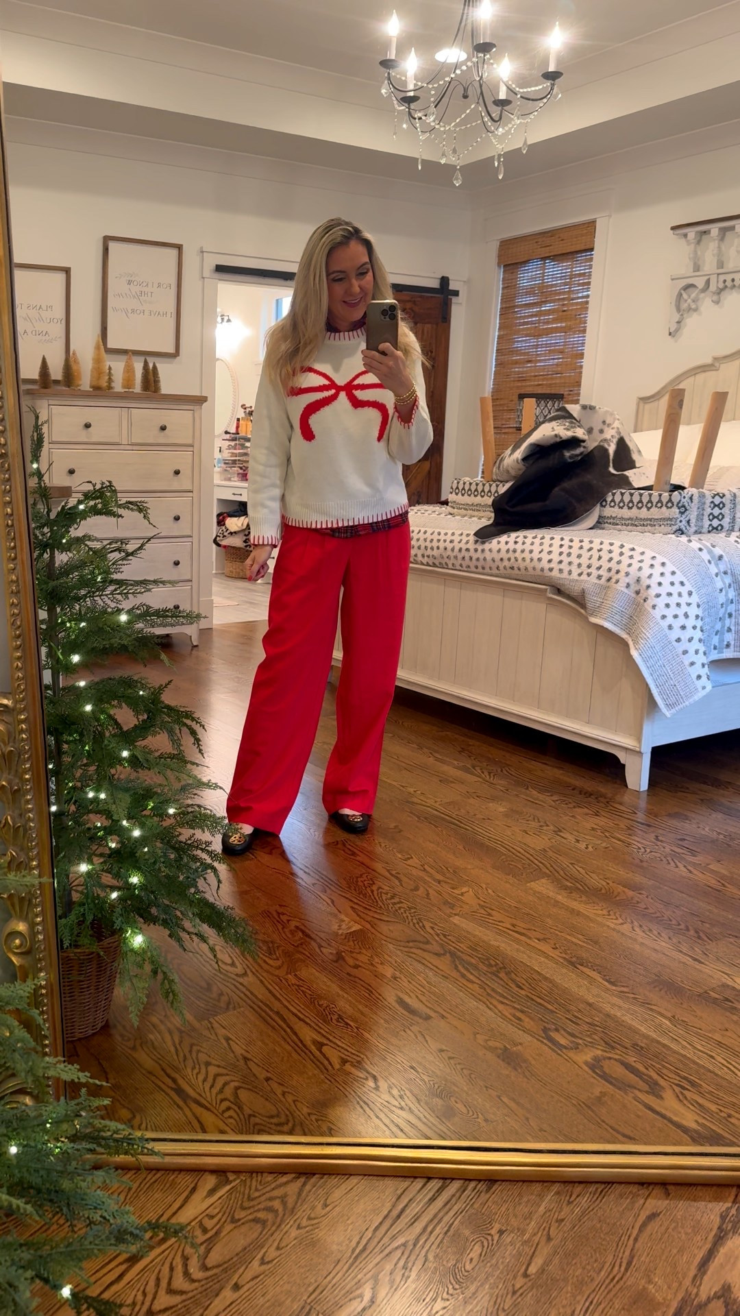 Holiday style 

#LTKHoliday #LTKootd #LTKmomlife