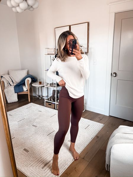 Neutrals 🤎🤍🤎 

I paired this top with some joggers a few weeks ago and loved it so much that I tried it with leggings! LOVE IT 👏🏻 So versatile to dress up or down!!

#LTKfitness #LTKfindsunder100 #LTKstyletip