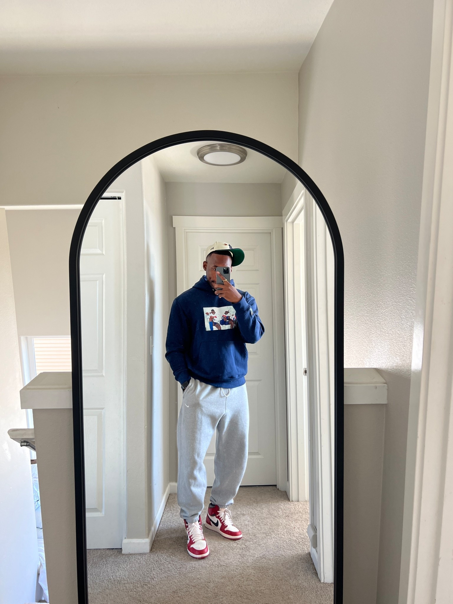 Laid back. Laced up. 

#LTKmensfashion #mensstreetstyle #casualfit #streetwearlook