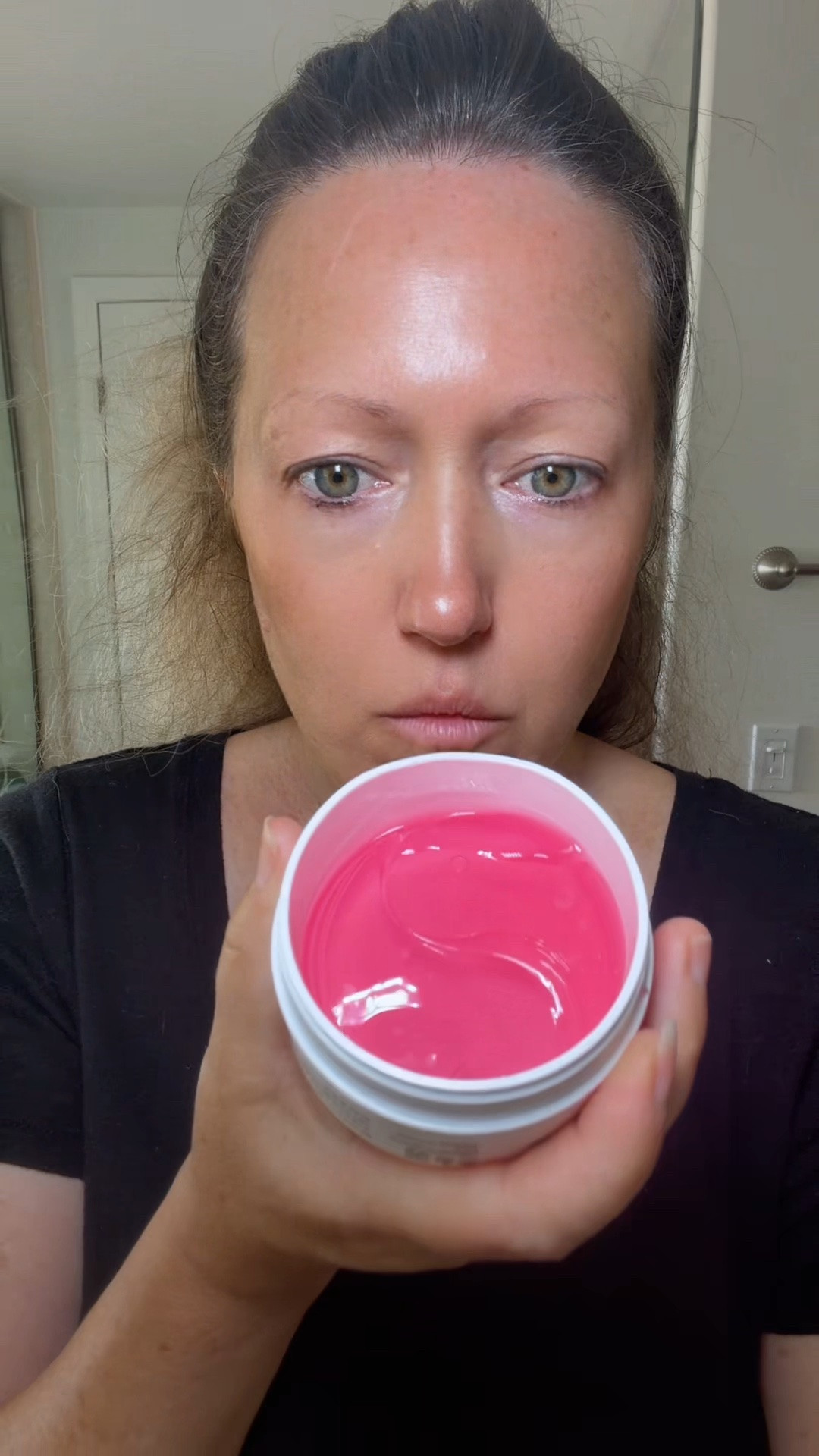 Collagen eye patches