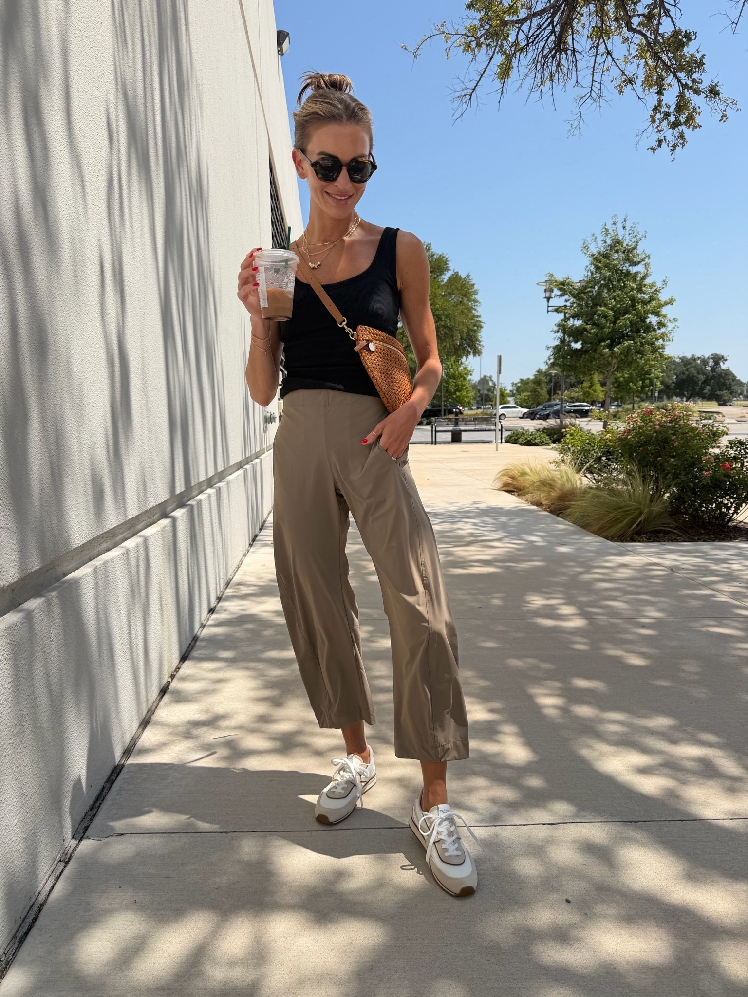 Easy ootd for a day full of work, mom life, and errands. 🫶🏼