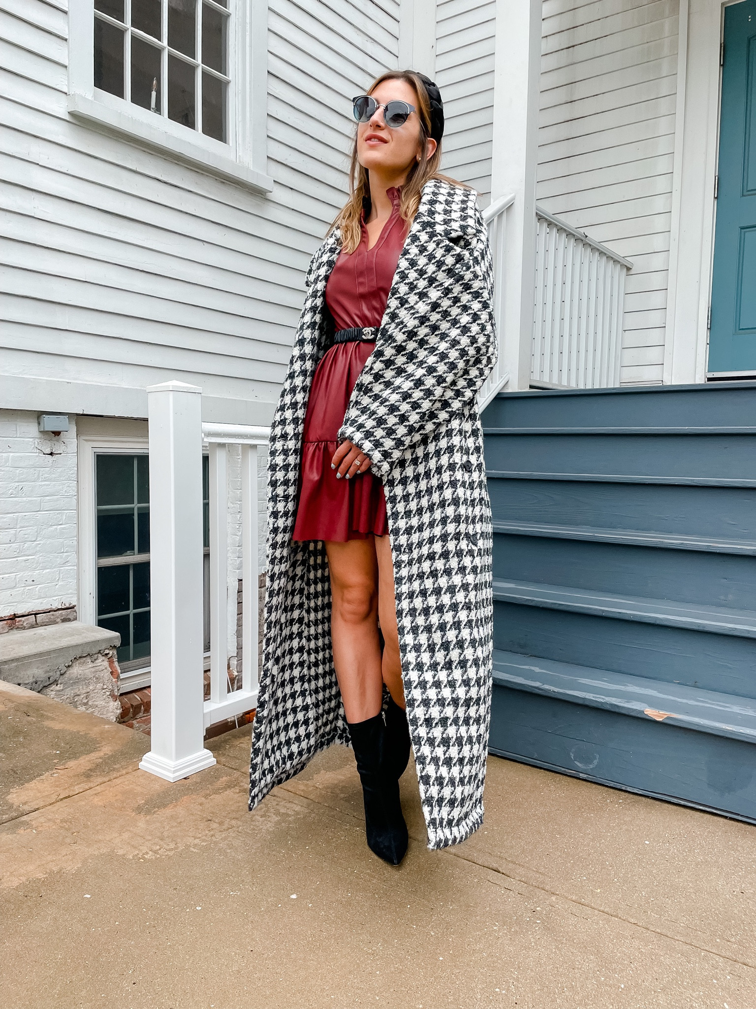 Three truths and no lies
-
1. I am loving all the leather this season
2. You can never have too many coats
3. Booties from @marcfisher are the best
-
You can shop my fall outfit here:
-


#LTKshoecrush #LTKstyletip #LTKSeasonal