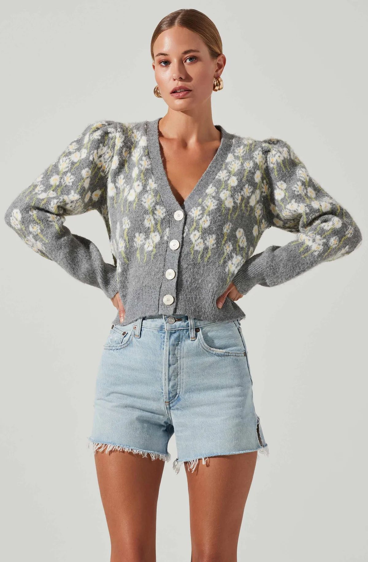 Marissa Floral Sweater | ASTR The Label (US)