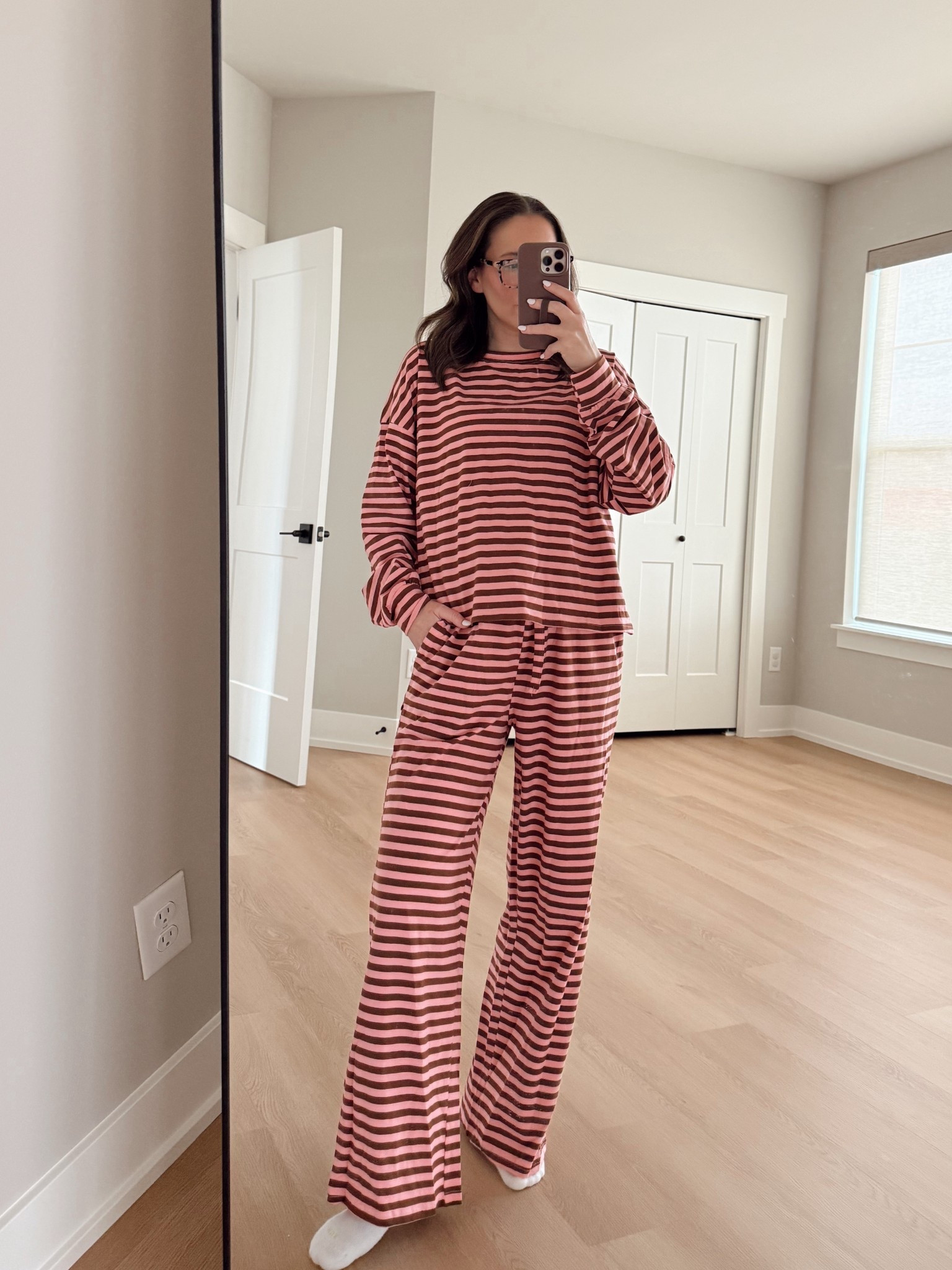I love this Amazon set so much, I already ordered another color! It’s 95% cotton and so comfortable! I sized up to a medium

Amazon finds | matching set | stripes | striped set | what I’m wearing 

#LTKootd