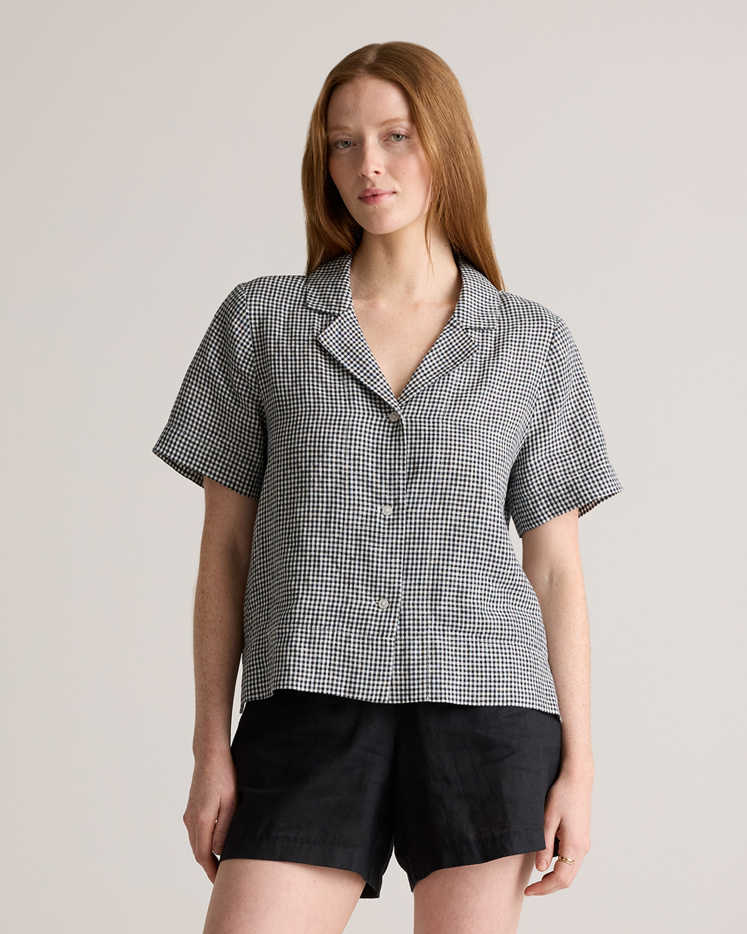 Quince | Women's 100% European Linen Short Sleeve Shirt in Classic Mini Gingham, Size Large | Quince