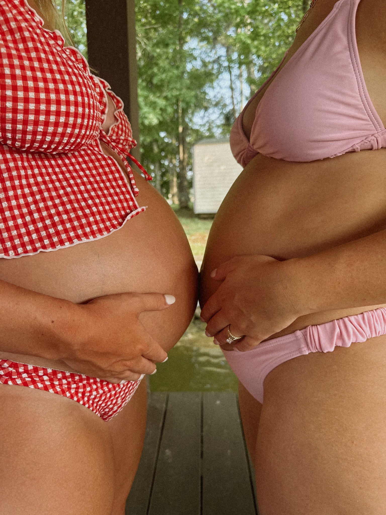 the CUTEST gingham swimmy + perfect for the bump ❤️
