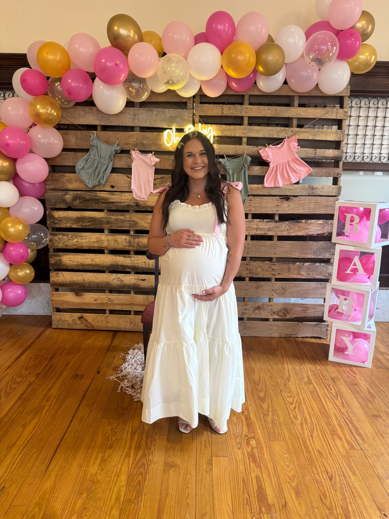 The cutest bump friendly dress 🎀

Wearing size L 

#LTKBump #LTKFindsUnder50 #LTKStyleTip