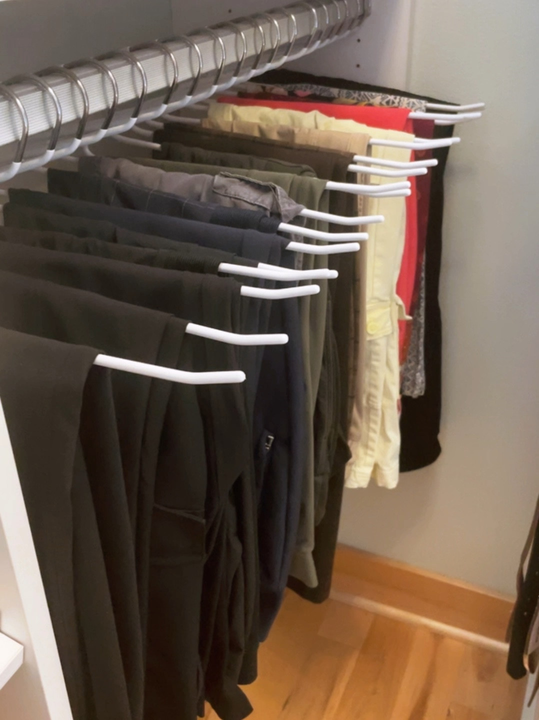 Pant Hangers

Tired of sagging hangers or clips that continue to fly off?

Fall clean up with these space saving and strong hangers. 