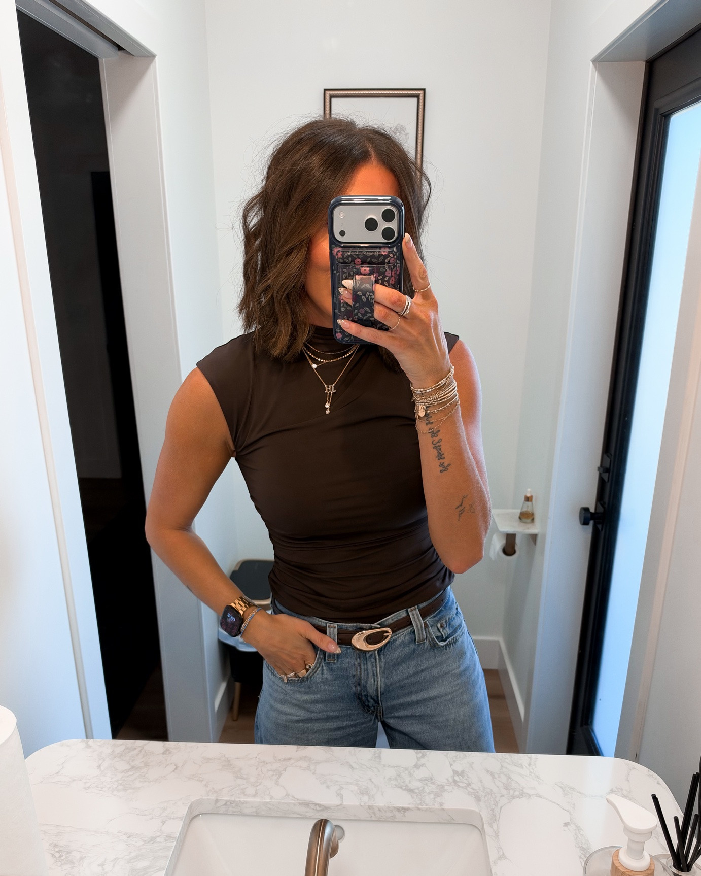 Top-small
Jeans-26x34
Flats-tts 
JH NECKLACE-JESSA20
Others-JESSAJO