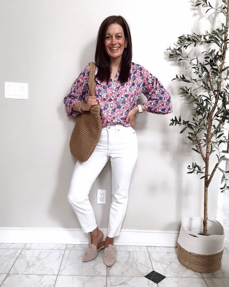 Amazon teacher outfit idea with this floral blouse and white jeans, mules and a straw bag.  White jeans run small, top runs true to size.



#LTKover40 #LTKstyletip #LTKfindsunder50