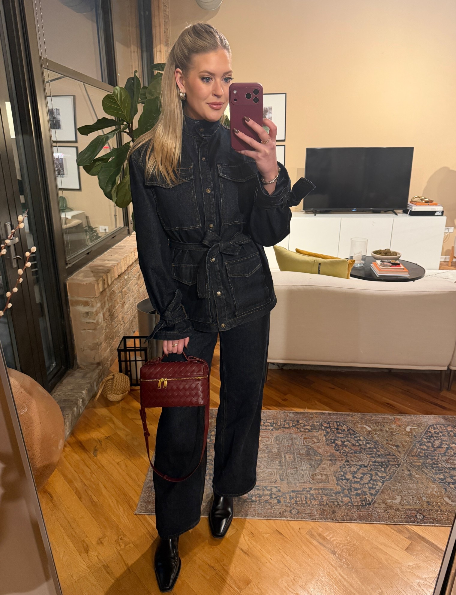 Denim on denim: Lioness 
Boots: Toteme
Bag: Amazon Bottega dupe

OOTD, contemporary, winter fashion

#LTKgrwm #LTKootd #LTKSeasonal