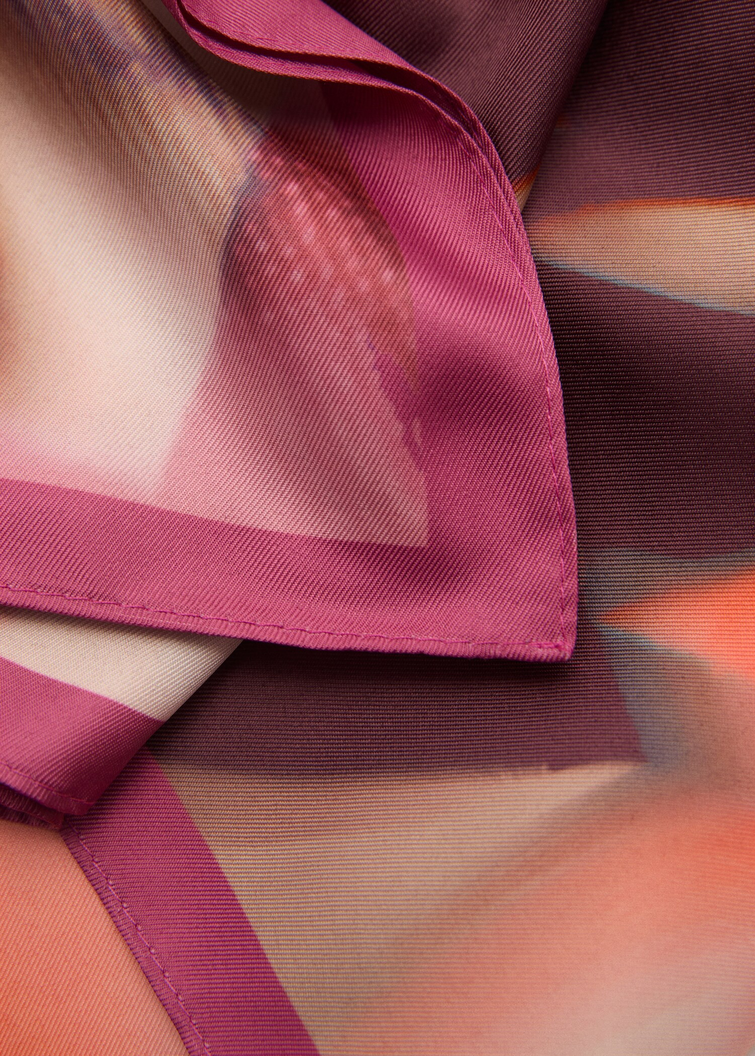 Printed satin scarf - Women | MANGO USA | Mango (US/MX/AU)